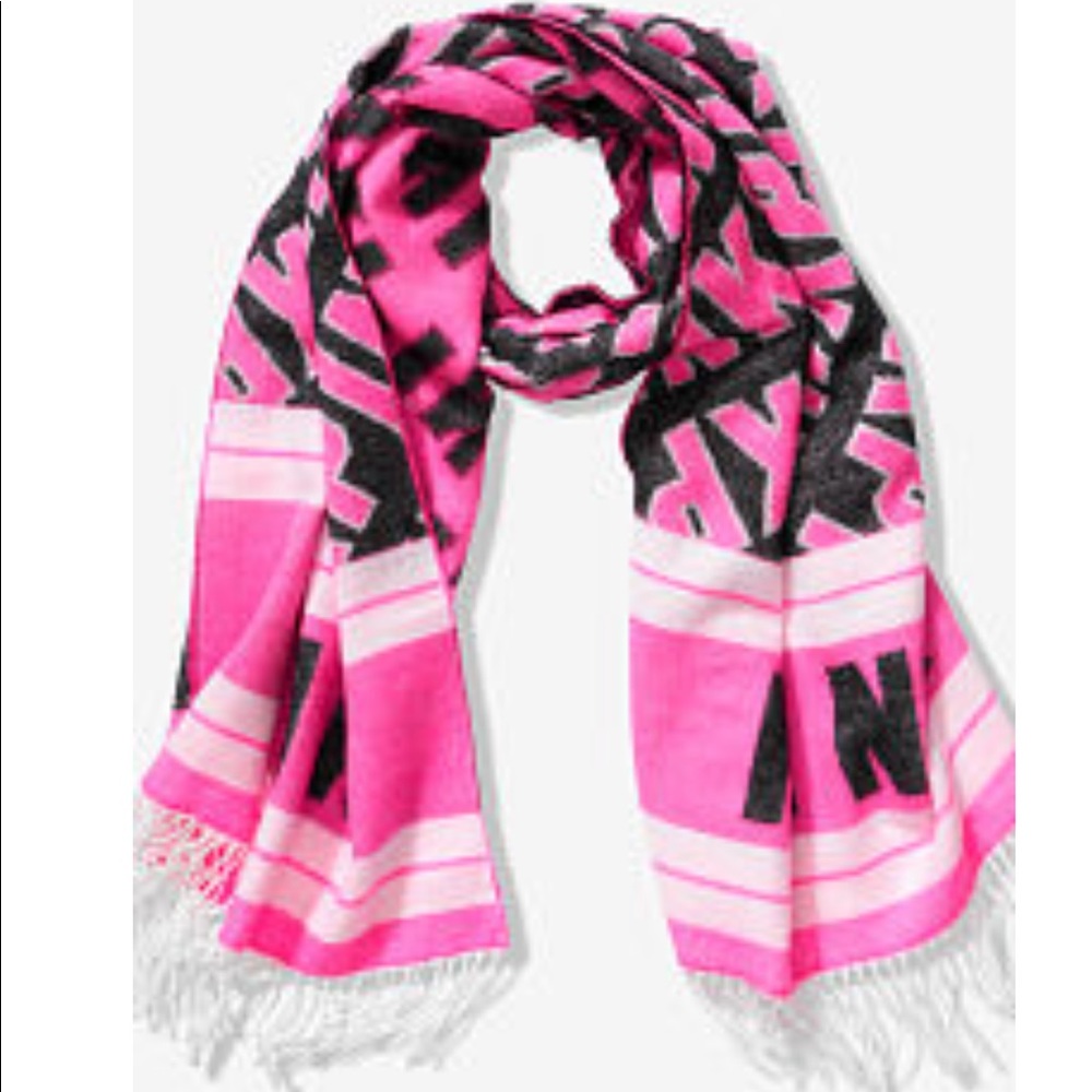 Blanket Scarf in Flawless Pink